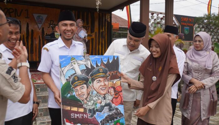 Menuju Satu Abad, SMPN 1 Padang Panjang Rayakan Milad ke-98 dengan Gemilang