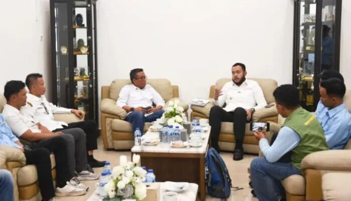 Kota Padang Akan Ditanami 10 Ribu Pohon