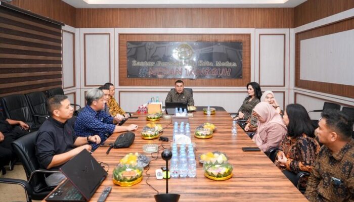 Wamen Ossy Monitoring Kesiapan WBBM di Dua Kantah di Sumut