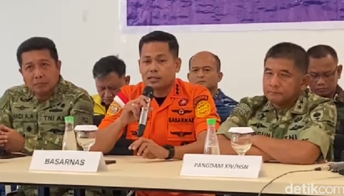 Tim SAR Fokus Cari Korban Selamat Jatuhnya Pesawat ATR 42-500