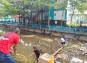 Laporan Warga Picu Aksi Cepat Pemko Pariaman Bersihkan Sumbatan Sungai Batang Air Pampan