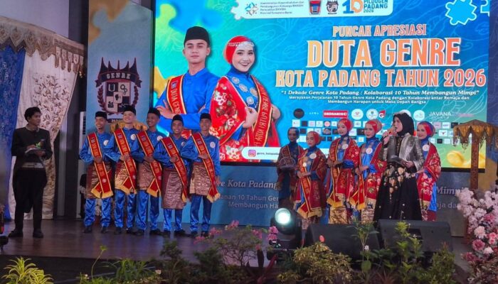 Fathir Latif dan Nikita Arhimah Putri Dinobatkan sebagai Duta GenRe Kota Padang 2026