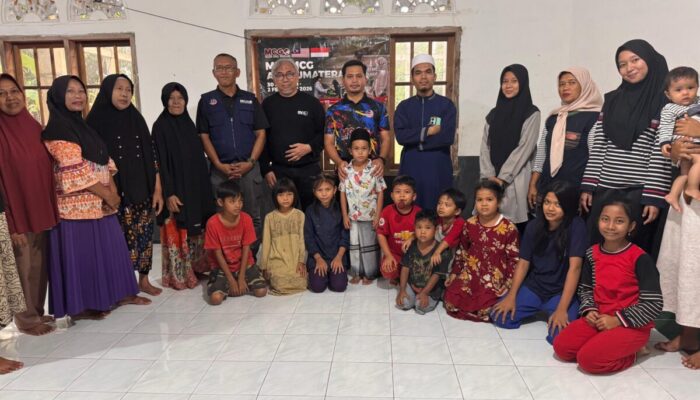 Muslim Care Global Salurkan Bantuan Kemanusiaan Pada Korban Banjir dan Longsor di Padang