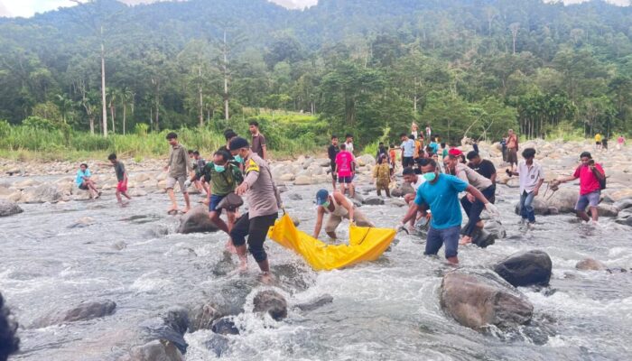 Mayat Perempuan Ditemukan di Pinggir Sungai Batang Tarusan, Polisi Berhasil Identifikasi Korban