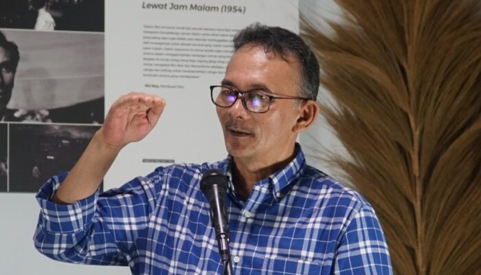 Pers Jangan Kalah Dengan Produk Akal Imitasi