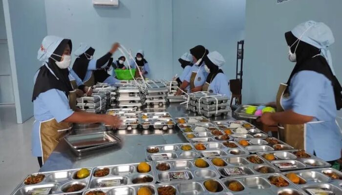 Selama Bulan Puasa Penyaluran MBG Diadaptasi Agar Tetap Tepat Sasaran