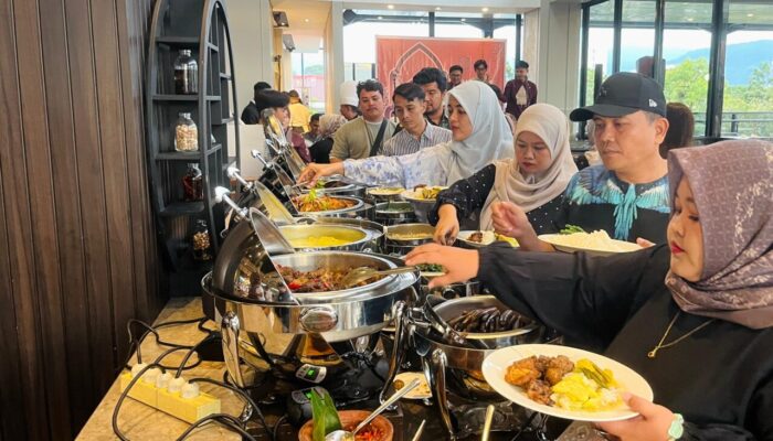 Keliling Dunia Saat Berbuka, Ini Konsep Ramadan Terbaru di Santika Premiere dan Amaris Padang