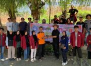 50 Mahasiswa UMSB Turun ke Agam, Pulihkan Pertanian Pasca Galodo di Sungai Batang