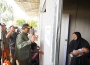 BNPB Serahkan Bantuan untuk 30 KK Penghuni Huntara Pulo Tiga, Aceh Tamiang