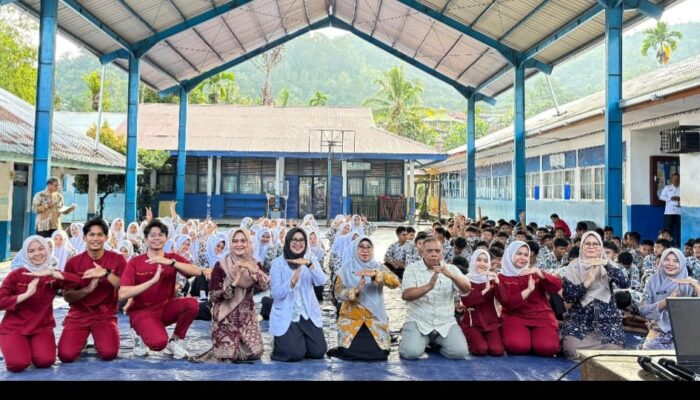 SMPN 6 Padang Perkuat Karakter Islami dan Prestasi Siswa