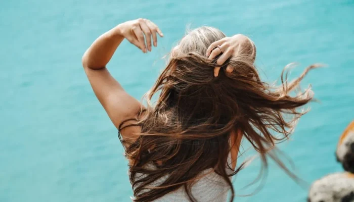 Tips Merawat Rambut Bebas Lepek