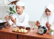 Ramadan Segera Datang, Tips Perkenalkan Puasa pada Anak