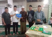 Safari Ramadan di Talaok Bayang, Ketua Komisi IV DPRD Sumbar Serahkan Bantuan Rp30 Juta