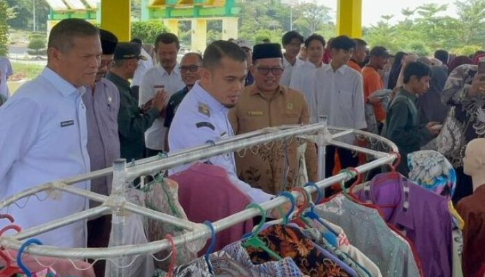 Dari Bazar Barbeku dan Sembako Murah, 12 Ton Lebih Beras dan 15 Ribu Pakaian Dinikmati Warga Kabupaten Limapuluh Kota