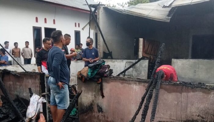 Satu Rumah di Painan Timur Hangus Dilalap Api, Kerugian Capai Rp300 Juta