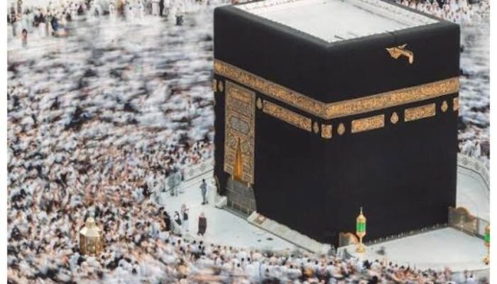 Buntut Memanasnya Situasi Timur Tengah, 58.000 Jamaah Umrah RI Terancam Tak Bisa Pulang