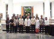 Menteri Kebudayaan Dampingi Presiden Prabowo Kunjungi Museum Nasional Indonesia