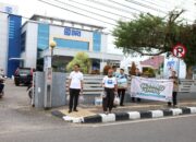 Sinergi dengan OJK, BRI Region 3 Padang ikut Berbagi Takjil