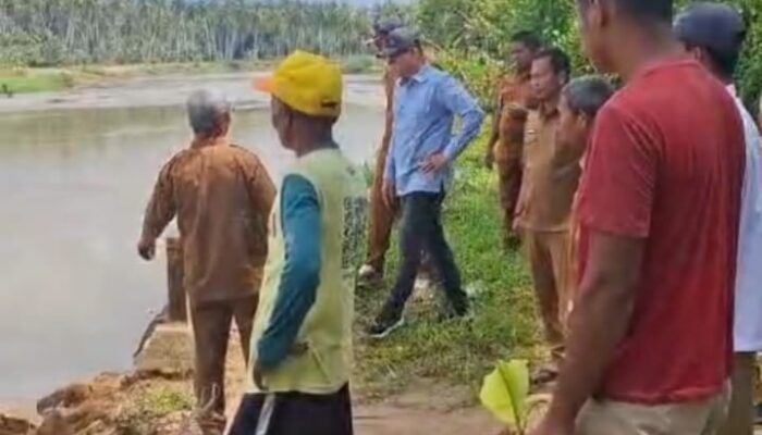 Tinjau Kerusakan Batang Pelangai, Dinas SDA-BK Sumbar Siapkan Penanganan Bertahap