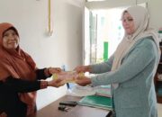 Orang Tua Kelas IX MTsN 3 Sijunjung Berinfak  untuk Pembangunan Asrama Putra 