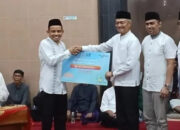 Bank Nagari Bantu Masjid Agung Nurul Islam Sawahlunto Rp10 Juta