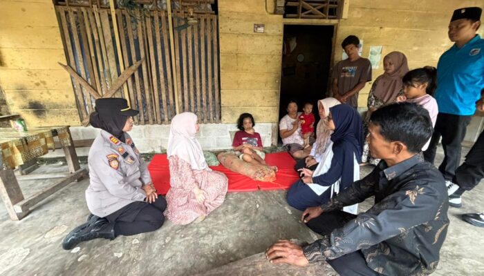 Lisda Hendrajoni Temukan Kisah Pilu di Mentawai: Ibu dan Anak Sakit Bertahun-tahun Terdampak Penonaktifan PBI BPJS
