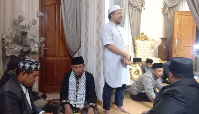 HDM Bukittinggi Tadarus Al-Qur’an di Rumah Dinas Ketua DPRD
