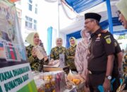 Dukung Penguatan Ekonomi, Kejati Sumbar Gelar Ramadan Berkah Pasar Murah