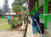 Awali Kegiatan Belajar, MTsN 4 Sijunjung Gelar Aksi Bersih