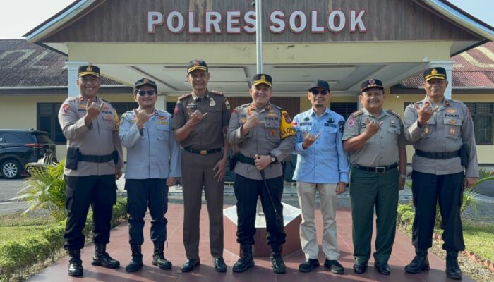 Mudik Lebih Aman! Polres Solok Sediakan Pos Ketupat dan Layanan Titip Kendaraan Gratis di Mako