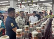 Wako Hendri Arnis Dampingi BPOM, Pastikan Produk Pangan di Supermarket Aman Dikonsumsi