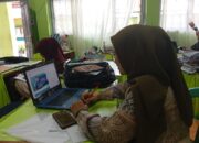 Isi Ramadan dengan Belajar, Guru dan Pegawai MTsN 1 Pasaman Ikuti Pelatihan Daring MOOC Pintar Kemenag