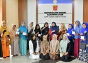 Ketua TP PKK Agam Salurkan Bantuan Indo Jalito untuk Para Lansia