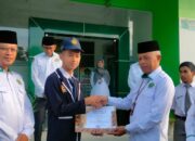 Chelvin Siswa MTsN 1 Bukittinggi Terima Penghargaan dari Kankemenag  Bukittinggi