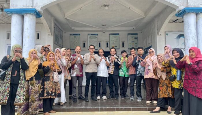 Operator Kelurahan dan Kecamatan di Padang Panjang Dibekali Keterampilan Menulis Rilis