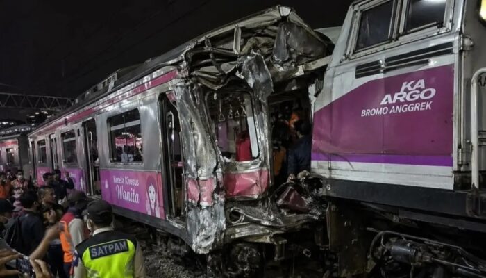 Pemerintah Siapkan Anggaran Rp4 Triliun untuk Pembenahan Perlintasan Kereta Api