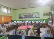 Murid MTsN 3 Padang Ikuti TKA