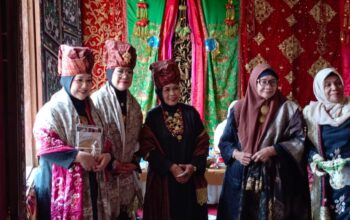 Alek Gadang Penuh Makna, Manjalang Induak Hidupkan Kembali Tali Kerabat Pagaruyung
