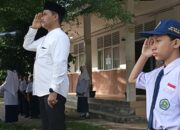 MTsN 5 Padang Laksanakan Upacara Bendera, Pembina Tekankan Nasionalisme dan Disiplin Siswa