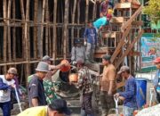 Komite dan Keluarga Besar MTsN 12 Tanah Datar Goro Pengecoran RKB