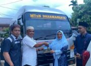 Wujud Kepedulian Komite, Kini MTsN Dharmasraya Punya Bus