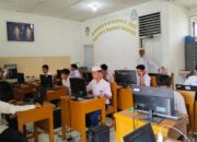 MTsN 2 Tanah Datar Laksanakan TKA Hari Pertama
