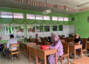 MTsN 1 Bukittinggi Serahkan Rapor Tengah Semester