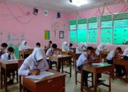 Siswa Kelas IX MTsN 15 Tanah Datar  Persiapkan Diri Hadapi UM