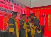 MAN 1 Padang Pariaman Gelar Mukhayyam dan Wisuda Tahfidz