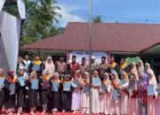 26 Hafiz dan Hafizah MAN 3 Padang Pariaman Dikukuhkan, Kakankemenag Sematkan Mahkota