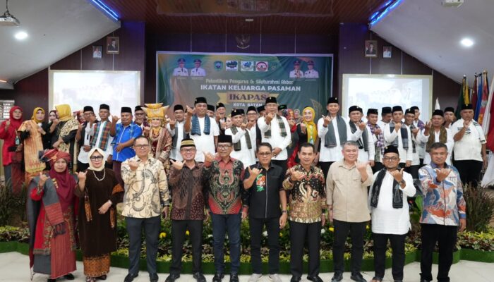 Hadiri Pelantikan Pengurus IKAPAS Batam 2025-2030, Evi Yandri Ajak Perantau Bangun Kampung Halaman