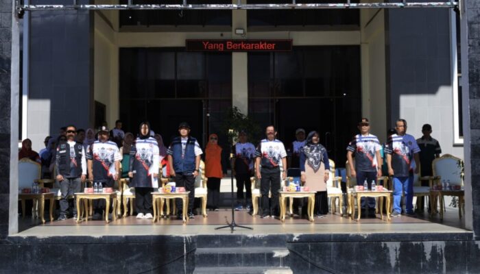 Ribuan Guru Meriahkan Jalan Santai Hardiknas 2026 di Pasaman