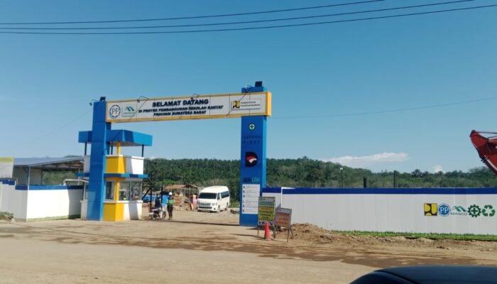 Belum Rampung, Proyek Sekolah Rakyat di Dharmasraya Picu Kecelakaan Warga