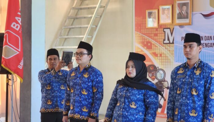 Bawaslu Pessel Lantik 3 PNS Baru, Perkuat Pengawasan Pemilu yang Profesional